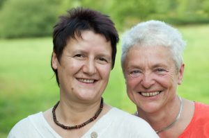 Inge und Renate Dr. Inge Grell & Renate Mentz